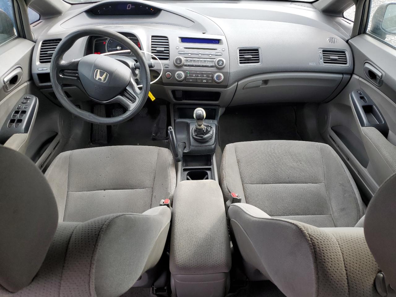 2007 Honda Civic Dx VIN: 2HGFA15357H013981 Lot: 72002555