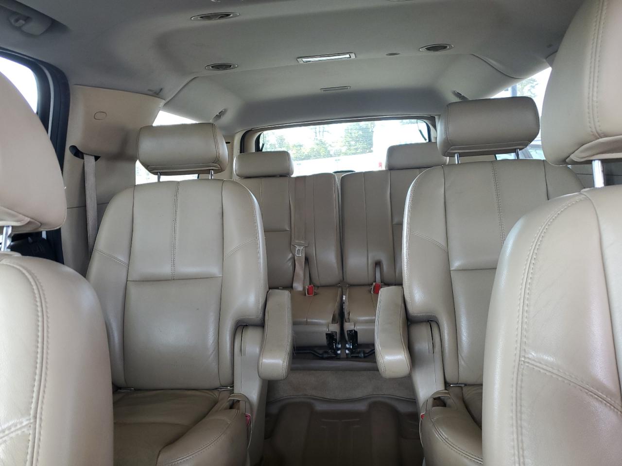 2007 Chevrolet Suburban C1500 VIN: 3GNFC16J87G107687 Lot: 81596915