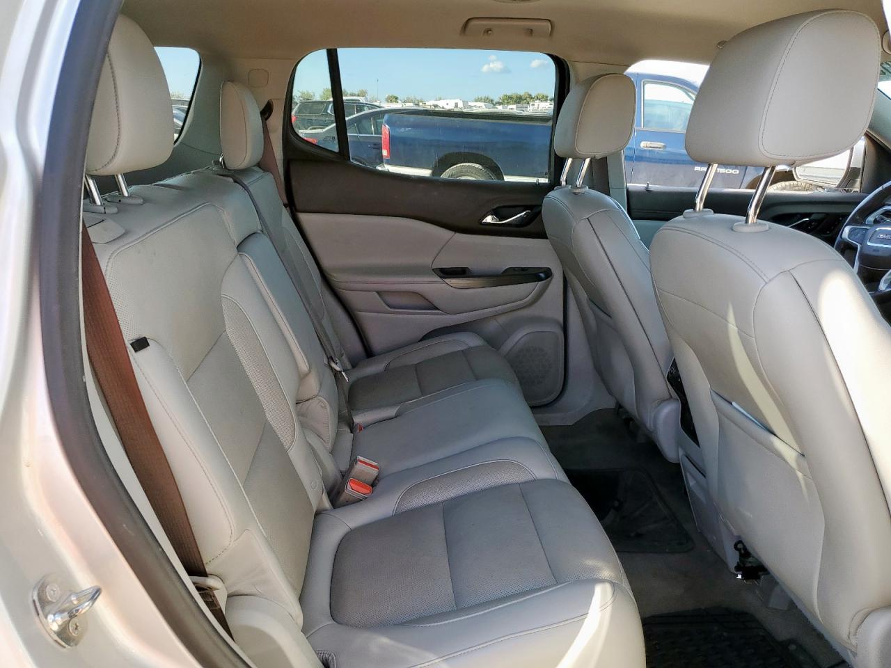 2019 GMC Acadia Slt-2 VIN: 1GKKNNLS6KZ133062 Lot: 81703015