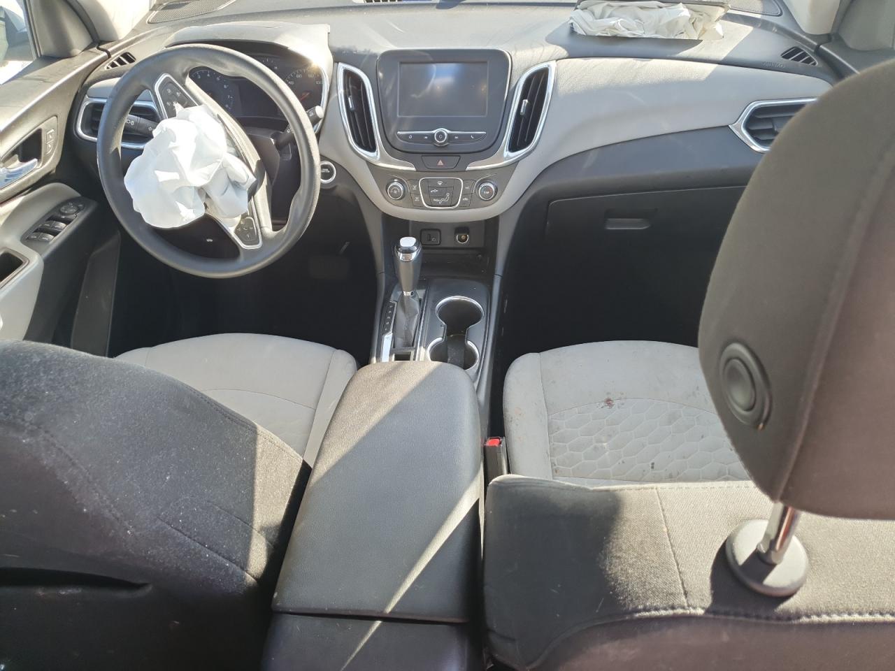 2018 Chevrolet Equinox Lt VIN: 2GNAXJEV8J6270619 Lot: 84189055