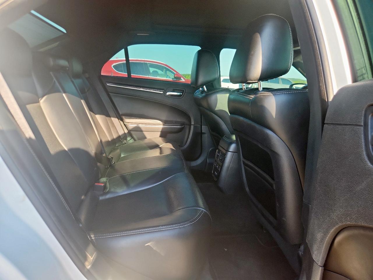 2018 Chrysler 300 S VIN: 2C3CCABG6JH296387 Lot: 71117865