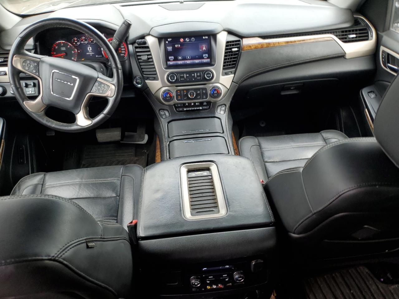 2015 GMC Yukon Denali VIN: 1GKS2CKJ3FR655840 Lot: 83863335