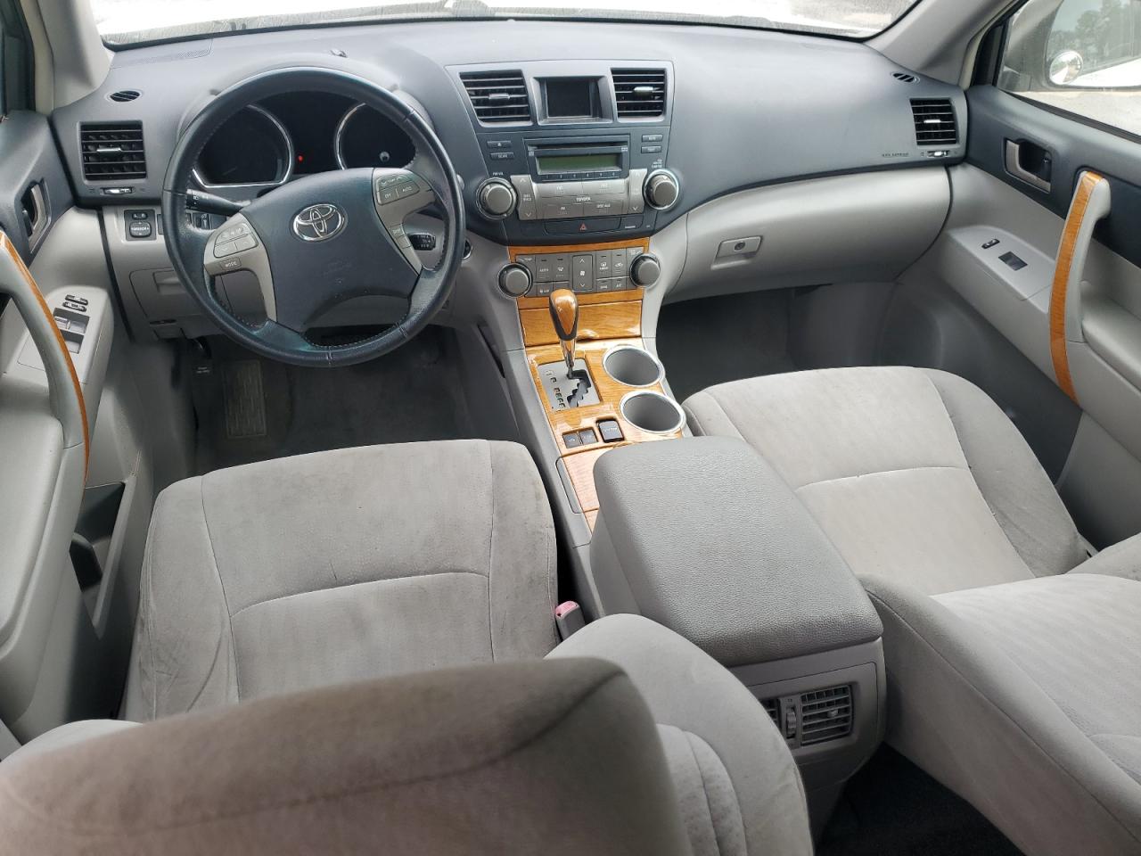 2008 Toyota Highlander Hybrid VIN: JTEEW41A282005327 Lot: 70980795