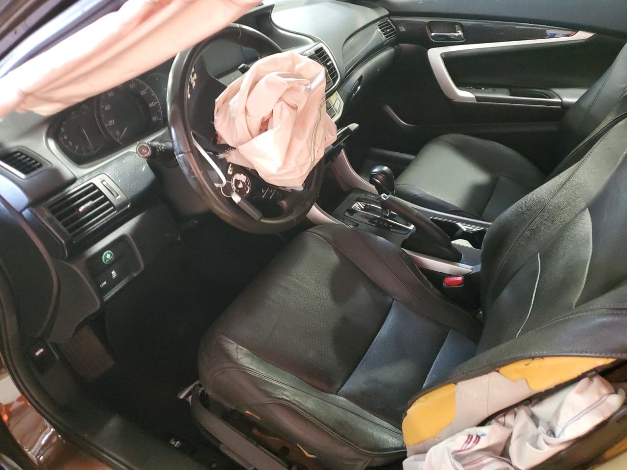 2013 Honda Accord Exl VIN: 1HGCT2B86DA010620 Lot: 84721385