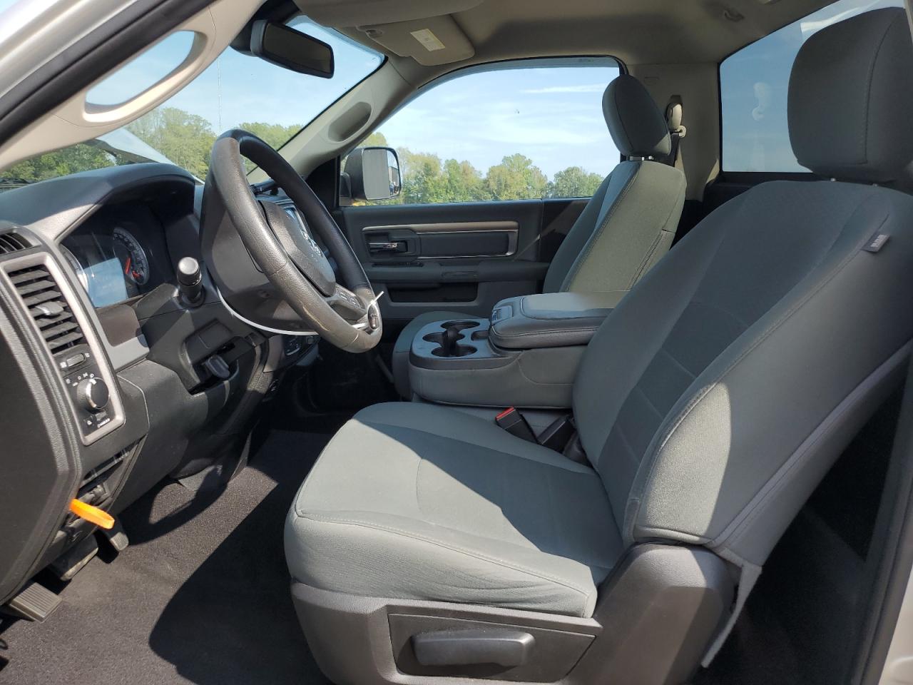 2018 Ram 1500 St VIN: 3C6JR7DT2JG186538 Lot: 82173315