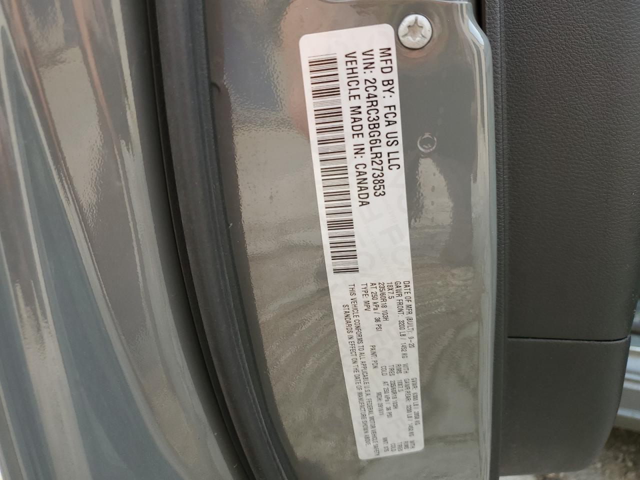 2020 Chrysler Pacifica Touring L VIN: 2C4RC3BG6LR273853 Lot: 71437405