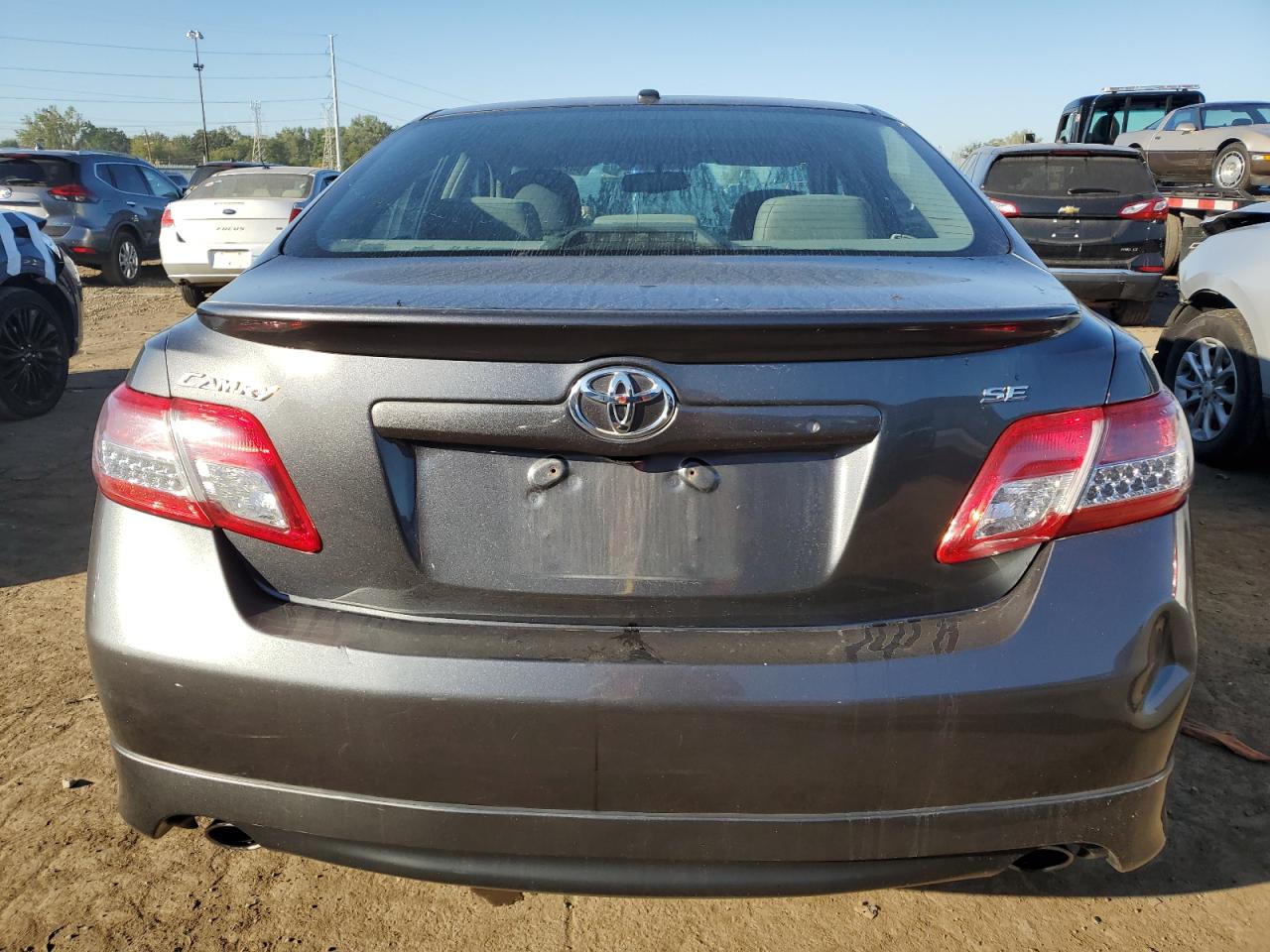 2011 Toyota Camry Base VIN: 4T1BF3EK8BU228807 Lot: 84220535