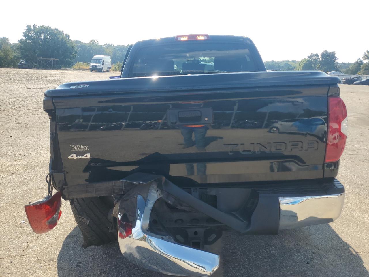 2017 Toyota Tundra Crewmax Sr5 VIN: 5TFDW5F18HX673019 Lot: 81116285