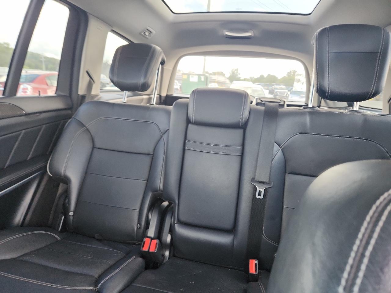 2014 Mercedes-Benz Gl 550 4Matic VIN: 4JGDF7DE5EA323827 Lot: 84375425