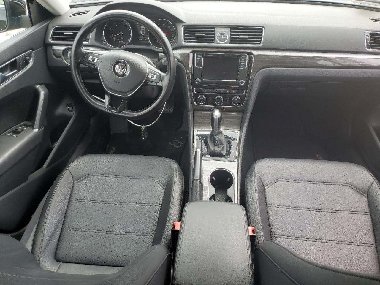 2016 Volkswagen Passat Se VIN: 1VWBT7A35GC032868 Lot: 83868865