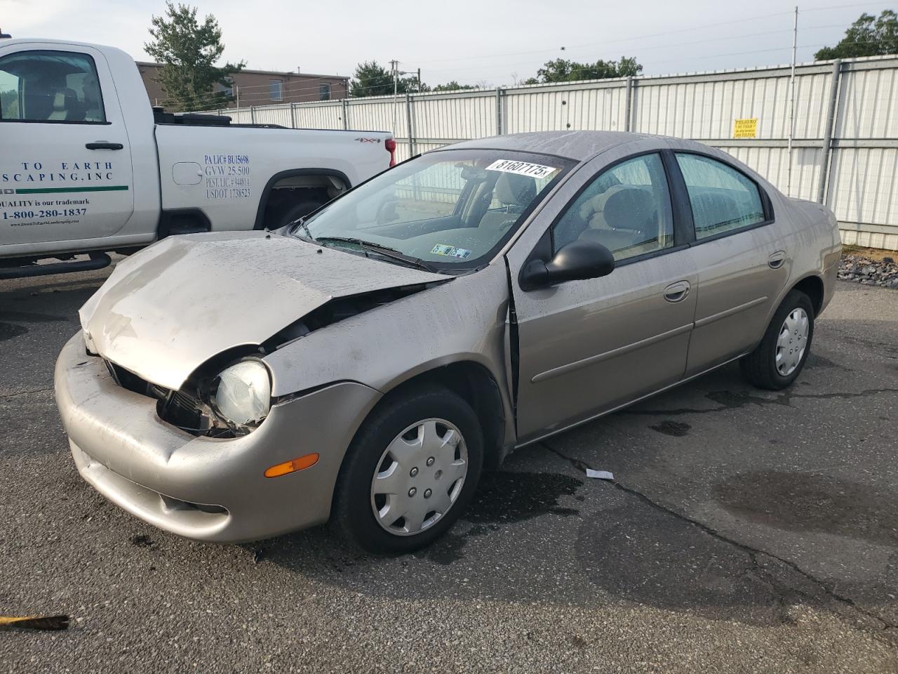 DODGE NEON 2000. Lot# 81607175. VIN 1B3ES46C3YD720455. Photo 1