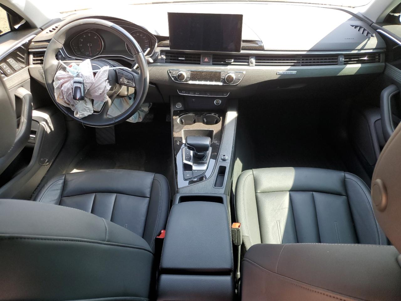 2021 Audi A4 Premium 40 VIN: WAUABAF49MN011230 Lot: 80963865