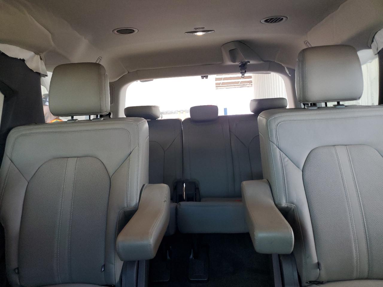 2019 Ford Expedition Limited VIN: 1FMJU1KT9KEA67882 Lot: 71905535