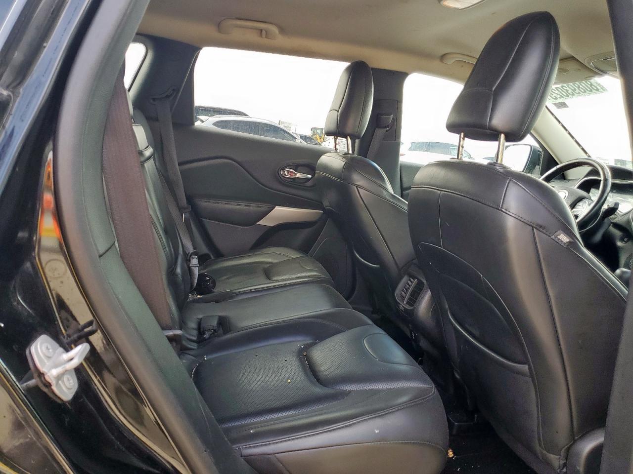 2018 Jeep Cherokee Overland VIN: 1C4PJMJX4JD594388 Lot: 80893025