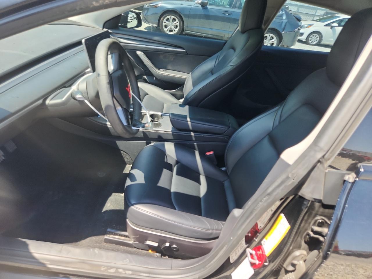 2022 Tesla Model 3 VIN: 5YJ3E1EB9NF245595 Lot: 70906565