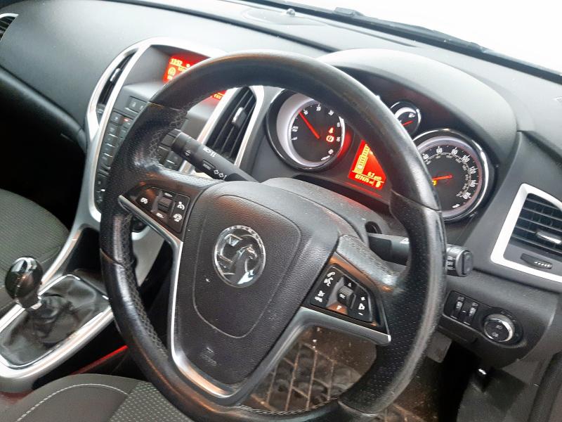 2015 VAUXHALL ASTRA SRI