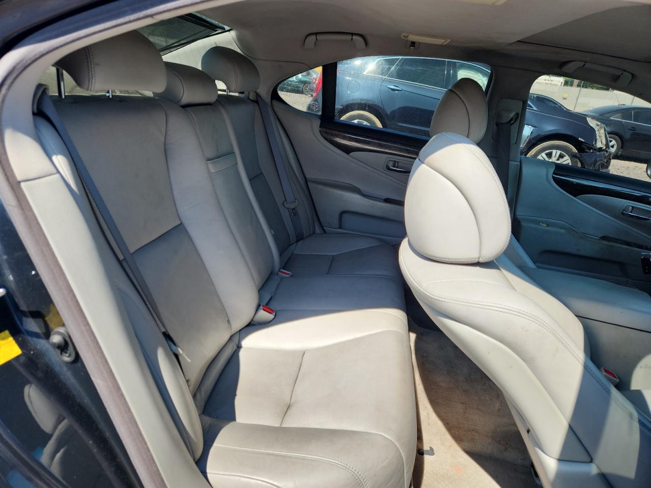 2010 Lexus Ls 460 VIN: JTHCL5EF3A5005386 Lot: 80500125