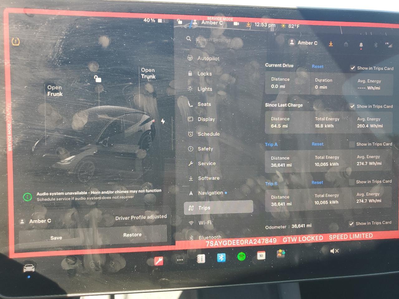 2024 Tesla Model Y VIN: 7SAYGDEE0RA247849 Lot: 72053145