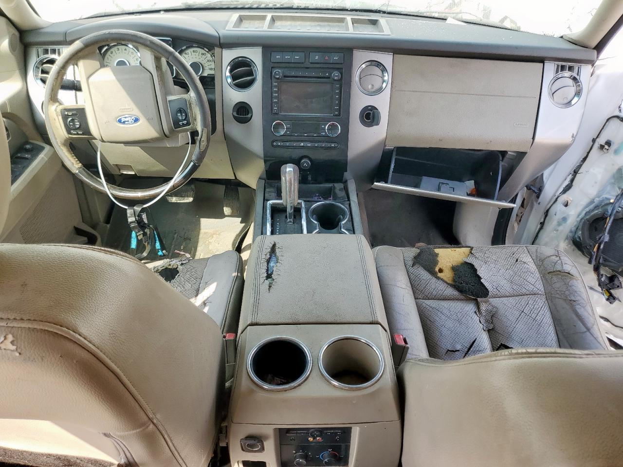 2013 Ford Expedition Limited VIN: 1FMJU1K54DEF55917 Lot: 80907045