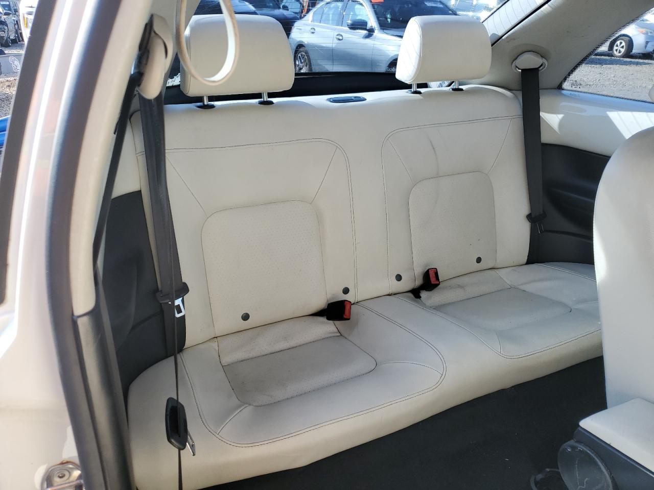 2008 Volkswagen New Beetle Triple White VIN: 3VWFG31C68M524095 Lot: 81691535