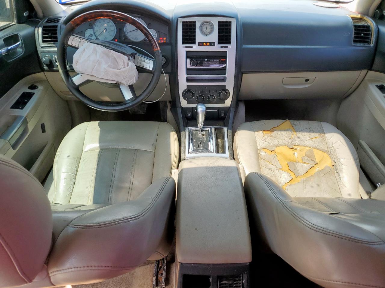 2007 Chrysler 300C VIN: 2C3KA63H97H828620 Lot: 71727965