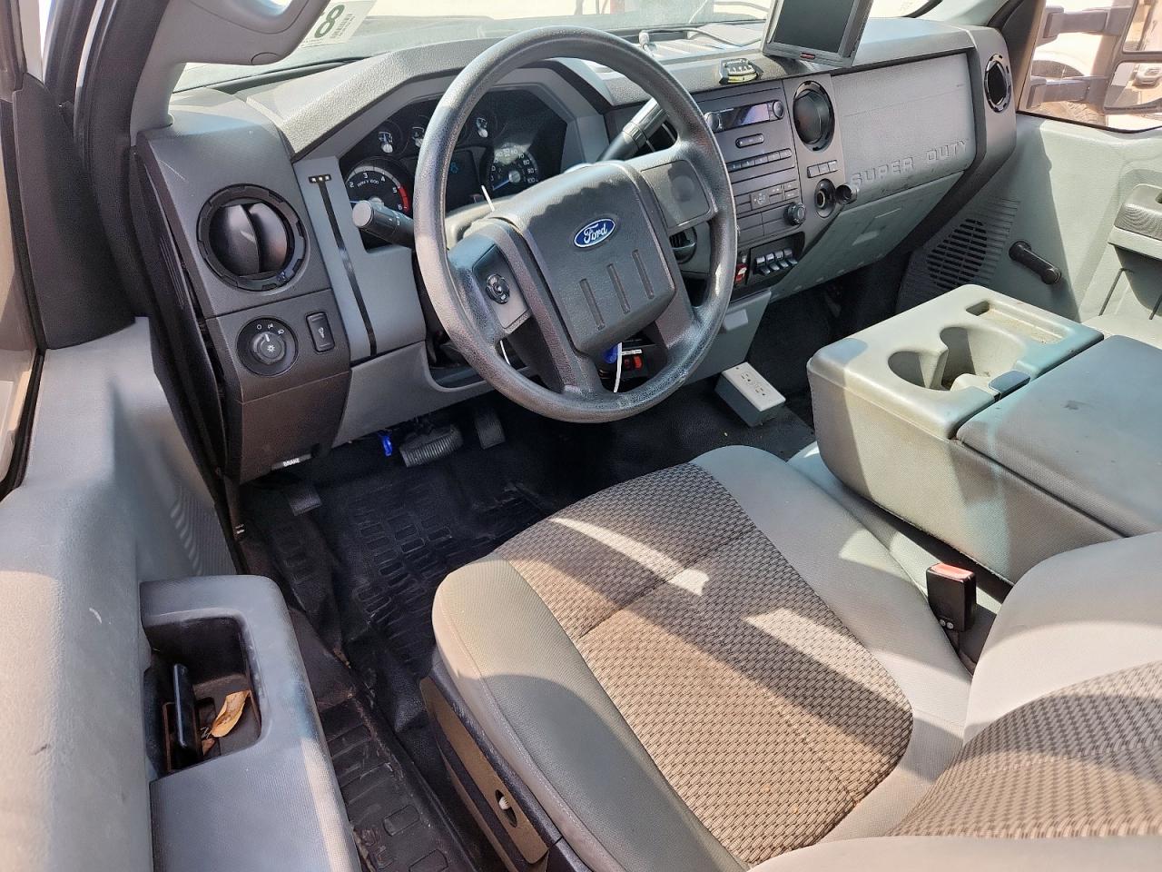 2011 Ford Super Duty F VIN: 1FDUF4GY8BEA63190 Lot: 81238845