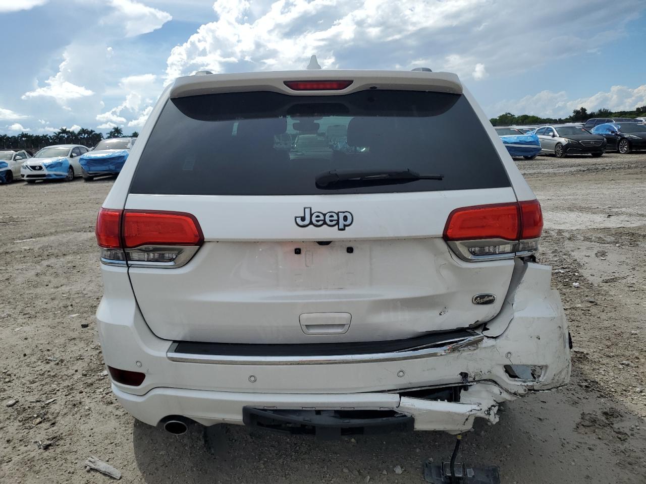 2017 Jeep Grand Cherokee Overland VIN: 1C4RJECG4HC740042 Lot: 83797275