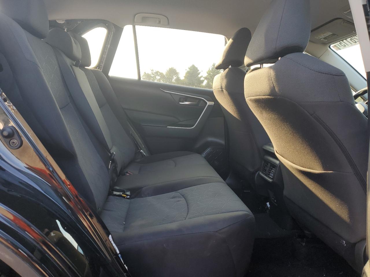 2022 Toyota Rav4 Xle VIN: 2T3W1RFV8NW191376 Lot: 81226115