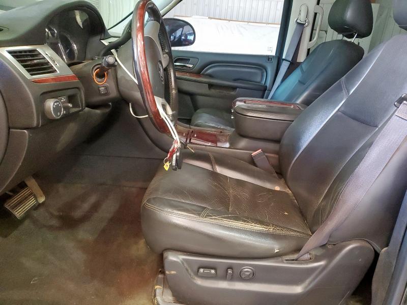  CADILLAC ESCALADE 2014 Czarny