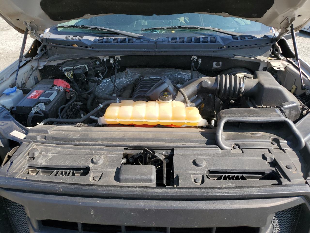 2017 Ford F150 Super Cab VIN: 1FTFX1CF3HKE39026 Lot: 81440895