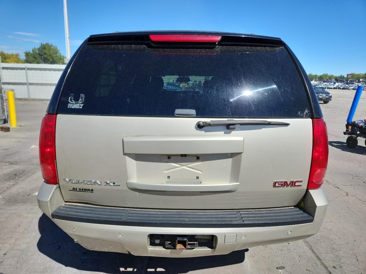 2013 GMC Yukon Xl K1500 Slt VIN: 1GKS2KE74DR219411 Lot: 84421365