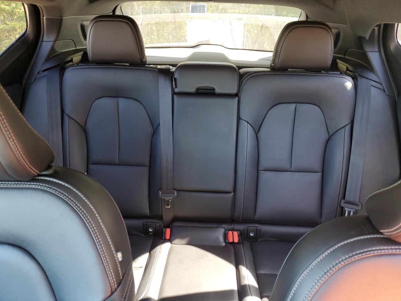 2020 Volvo Xc40 T5 Momentum VIN: YV4162UK4L2197559 Lot: 84543805