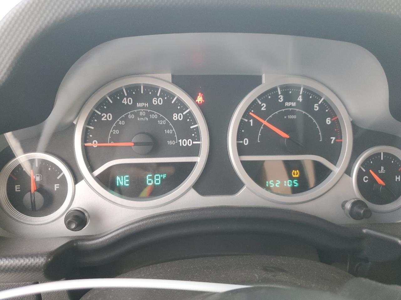 2010 Jeep Wrangler Sport VIN: 1J4AA2D11AL228325 Lot: 81371665