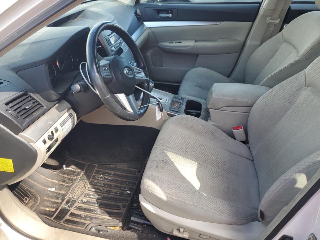 2011 Subaru Legacy 2.5I Premium VIN: 4S3BMBC63B3233154 Lot: 84275395