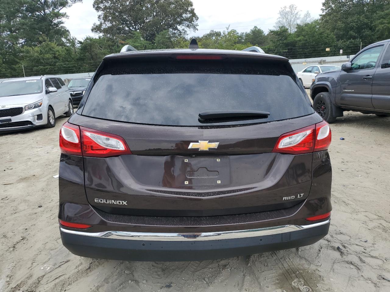 2020 Chevrolet Equinox Lt VIN: 2GNAXUEV0L6143187 Lot: 83807235