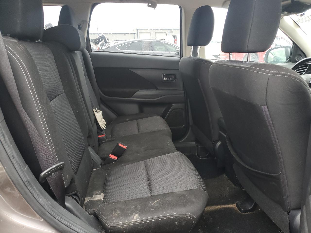 2016 Mitsubishi Outlander Se VIN: JA4AZ3A37GZ036482 Lot: 81741555