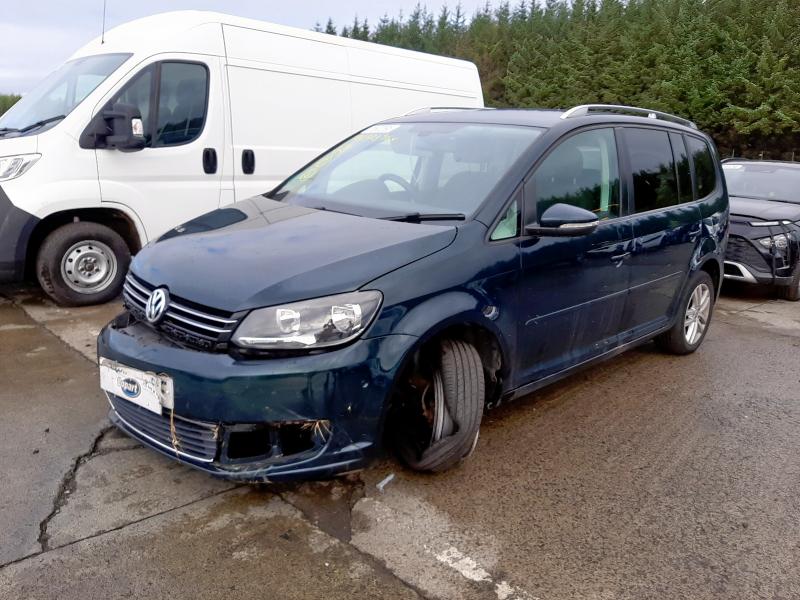 2014 VOLKSWAGEN TOURAN SE for sale at Copart WHITBURN