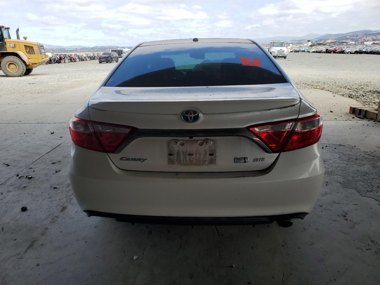 2015 Toyota Camry Hybrid VIN: 4T1BD1FK9FU164856 Lot: 72057745