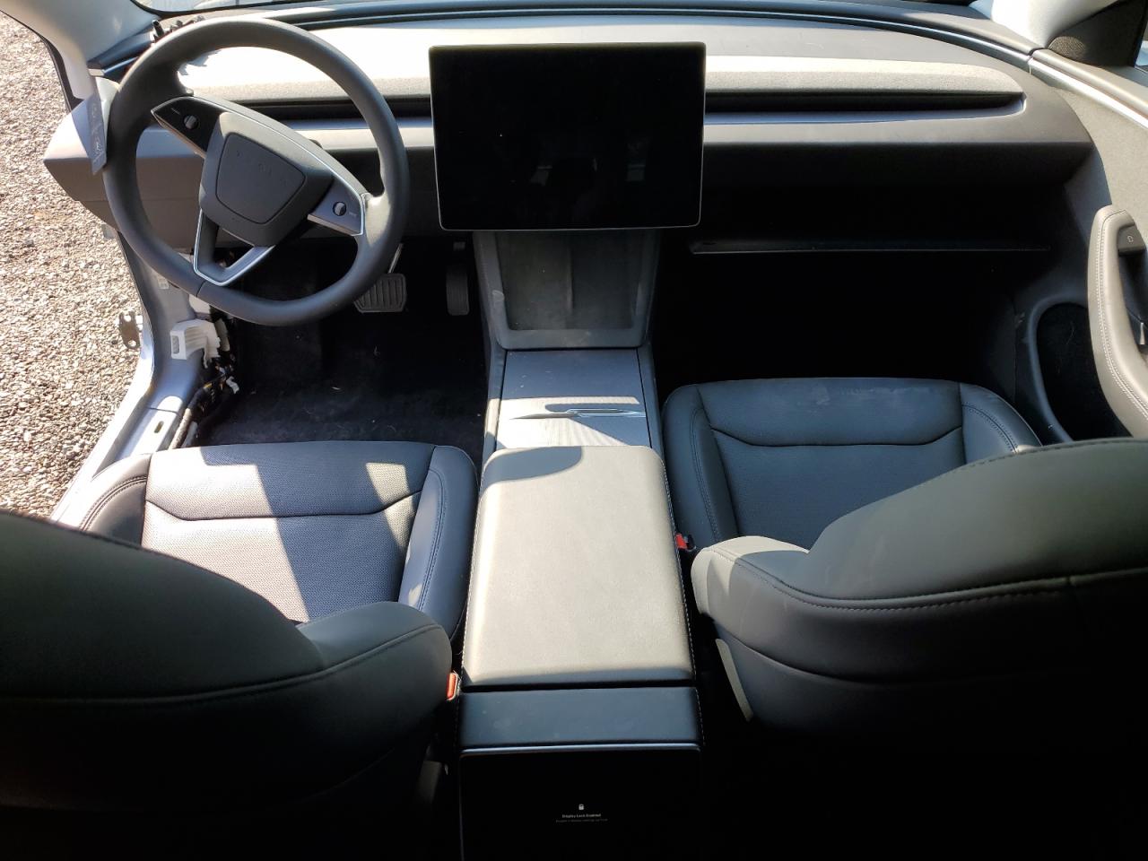 2025 Tesla Model 3 VIN: 5YJ3E1EA2SF933540 Lot: 70852325