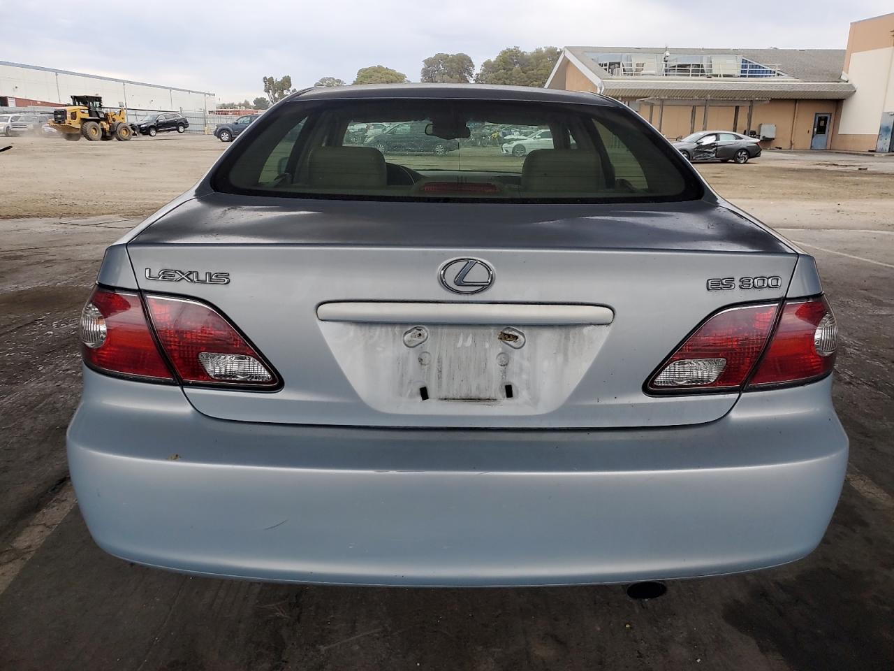 2002 Lexus Es 300 VIN: JTHBF30G320069823 Lot: 83758205