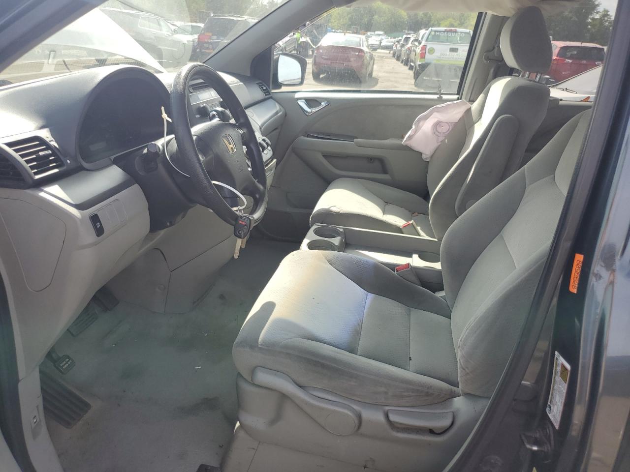 2006 Honda Odyssey Lx VIN: 5FNRL382X6B049240 Lot: 84248595