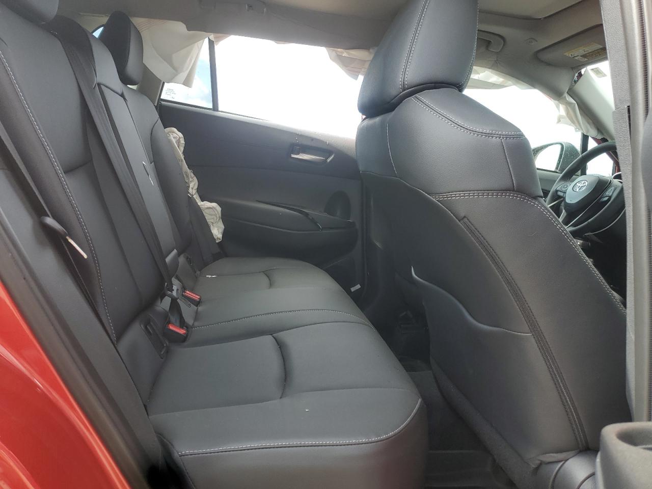 2025 Toyota Corolla Cross Xle VIN: 7MUDAABG0SV142644 Lot: 71636095