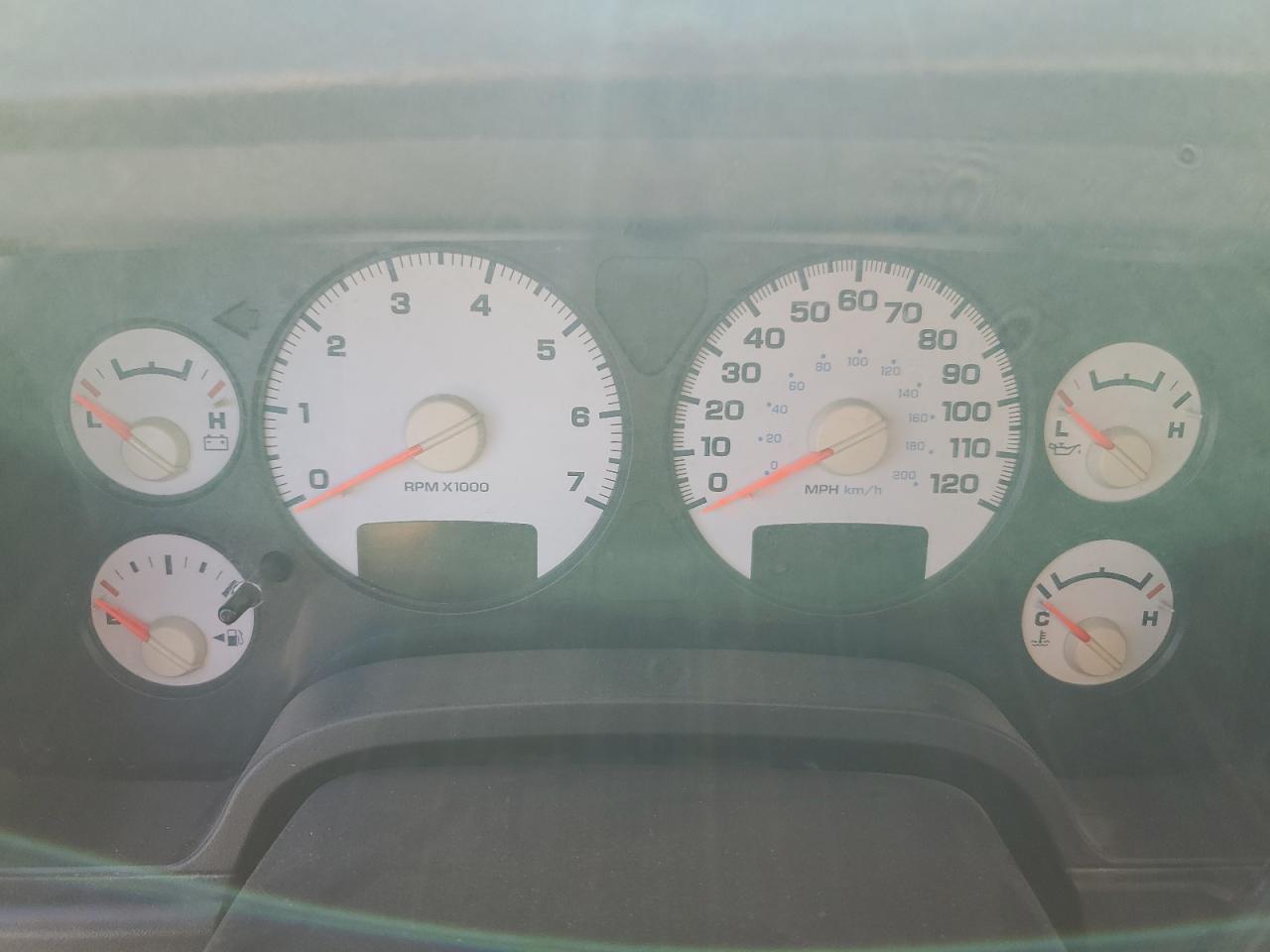 2003 Dodge Ram 1500 St VIN: 1D7HA18D43J588325 Lot: 70256205