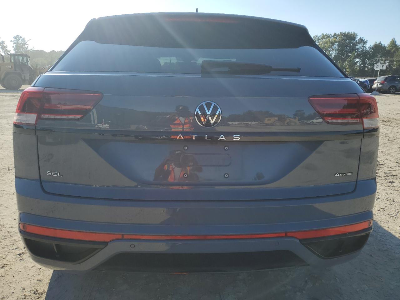 2023 Volkswagen Atlas Cross Sport Sel R-Line VIN: 1V2SC2CA8PC218159 Lot: 71997845