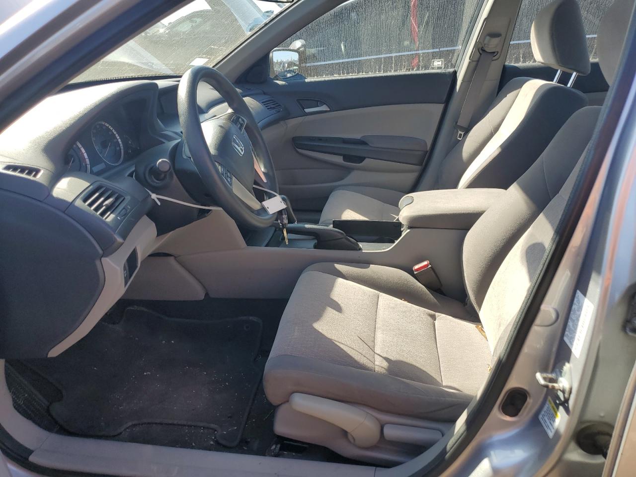 2010 Honda Accord Lx VIN: 1HGCP2F3XAA120682 Lot: 81640855