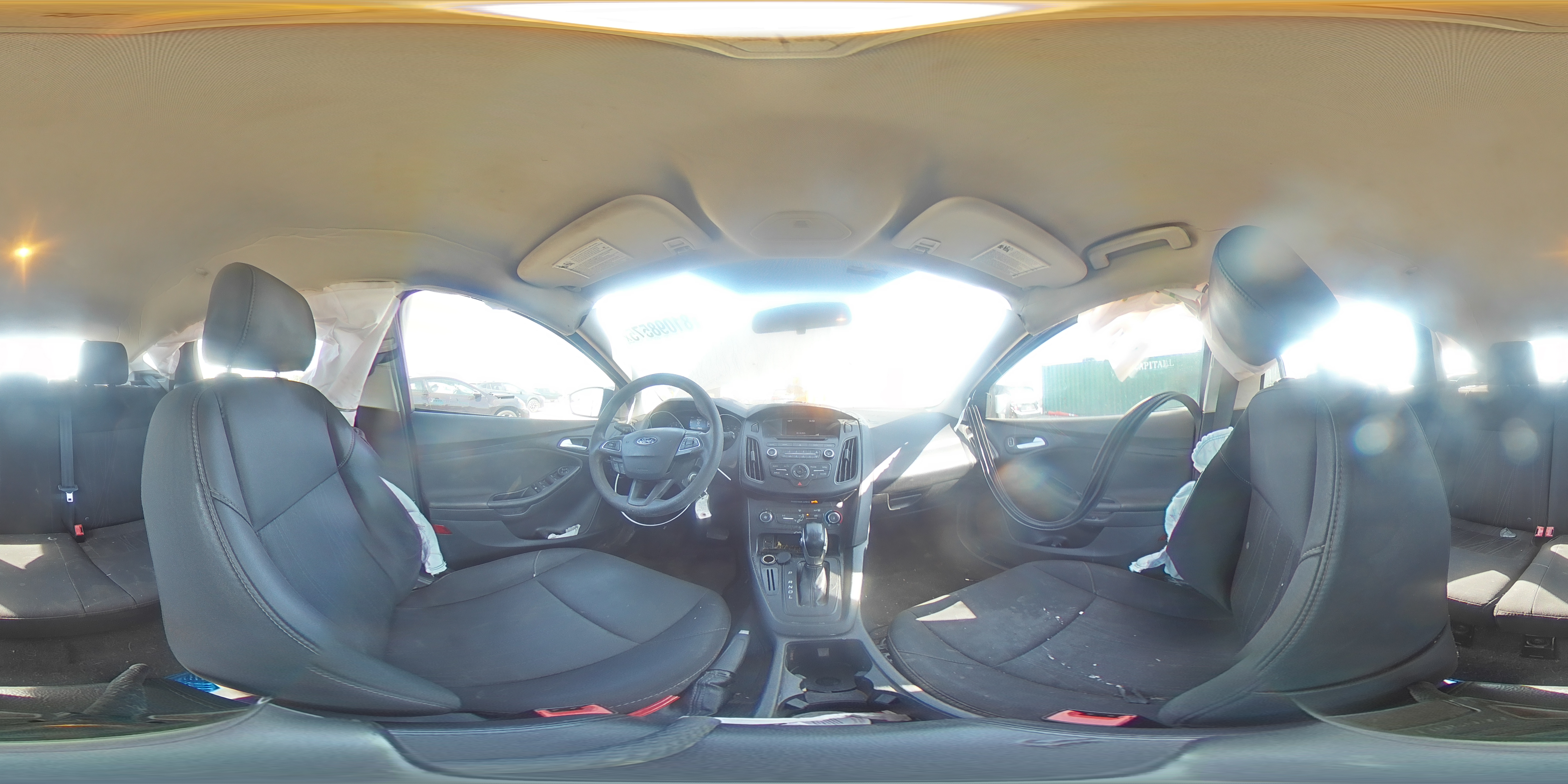 2017 Ford Focus Se VIN: 1FADP3K25HL217797 Lot: 81098575