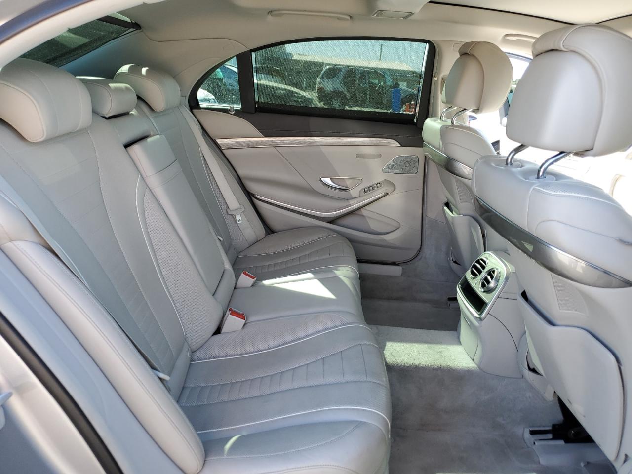 2017 Mercedes-Benz S 550 VIN: WDDUG8CB6HA318600 Lot: 80902895
