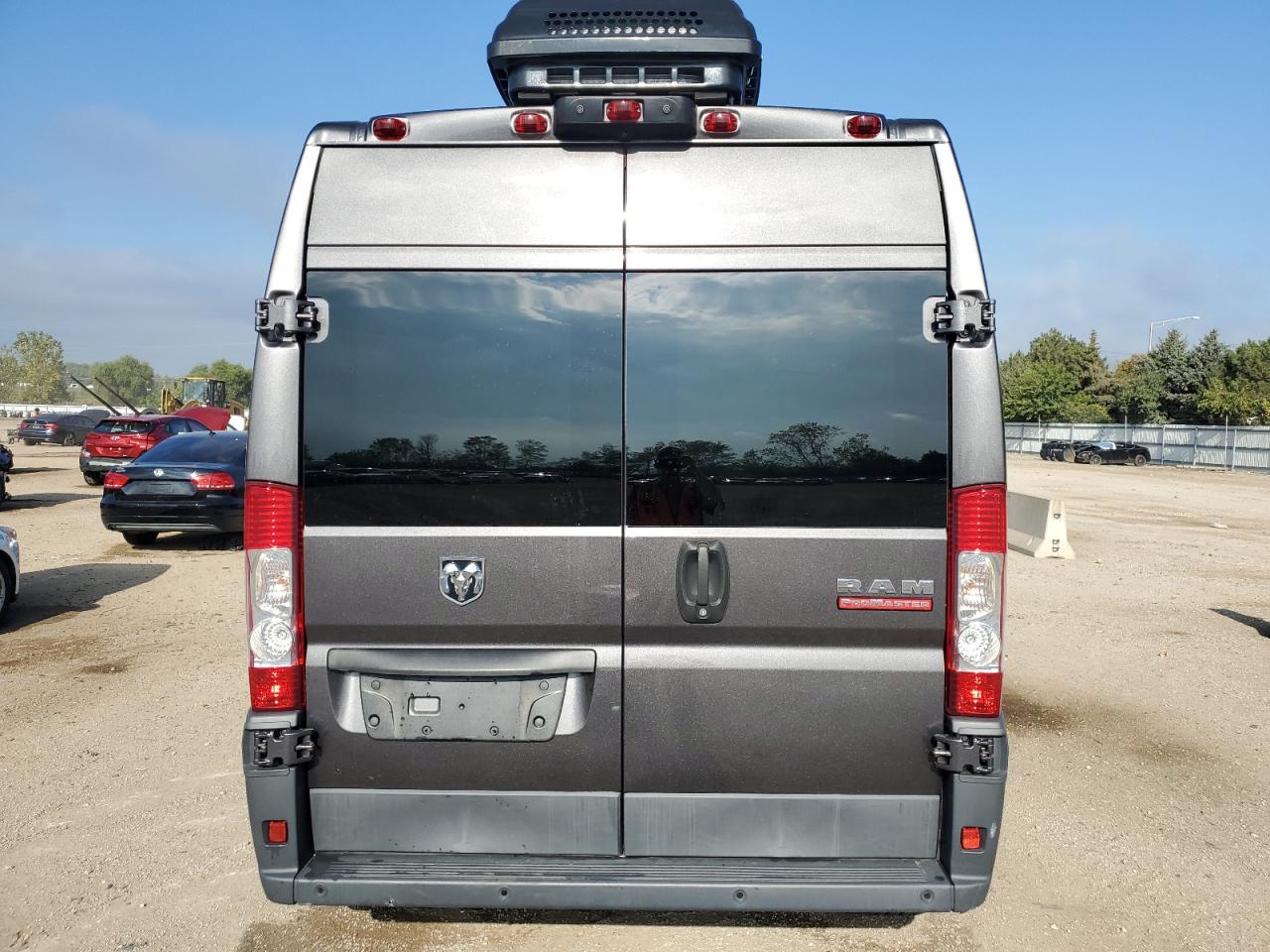 2018 Ram Promaster 2500 2500 High VIN: 3C6TRVDG2JE141627 Lot: 81561545