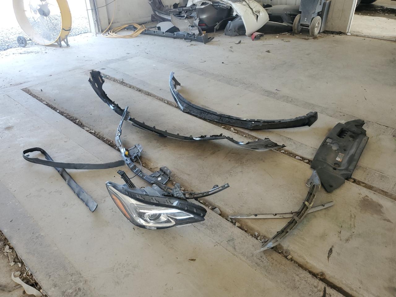 2017 Buick Lacrosse Premium VIN: 1G4ZS5SS1HU141141 Lot: 80641255