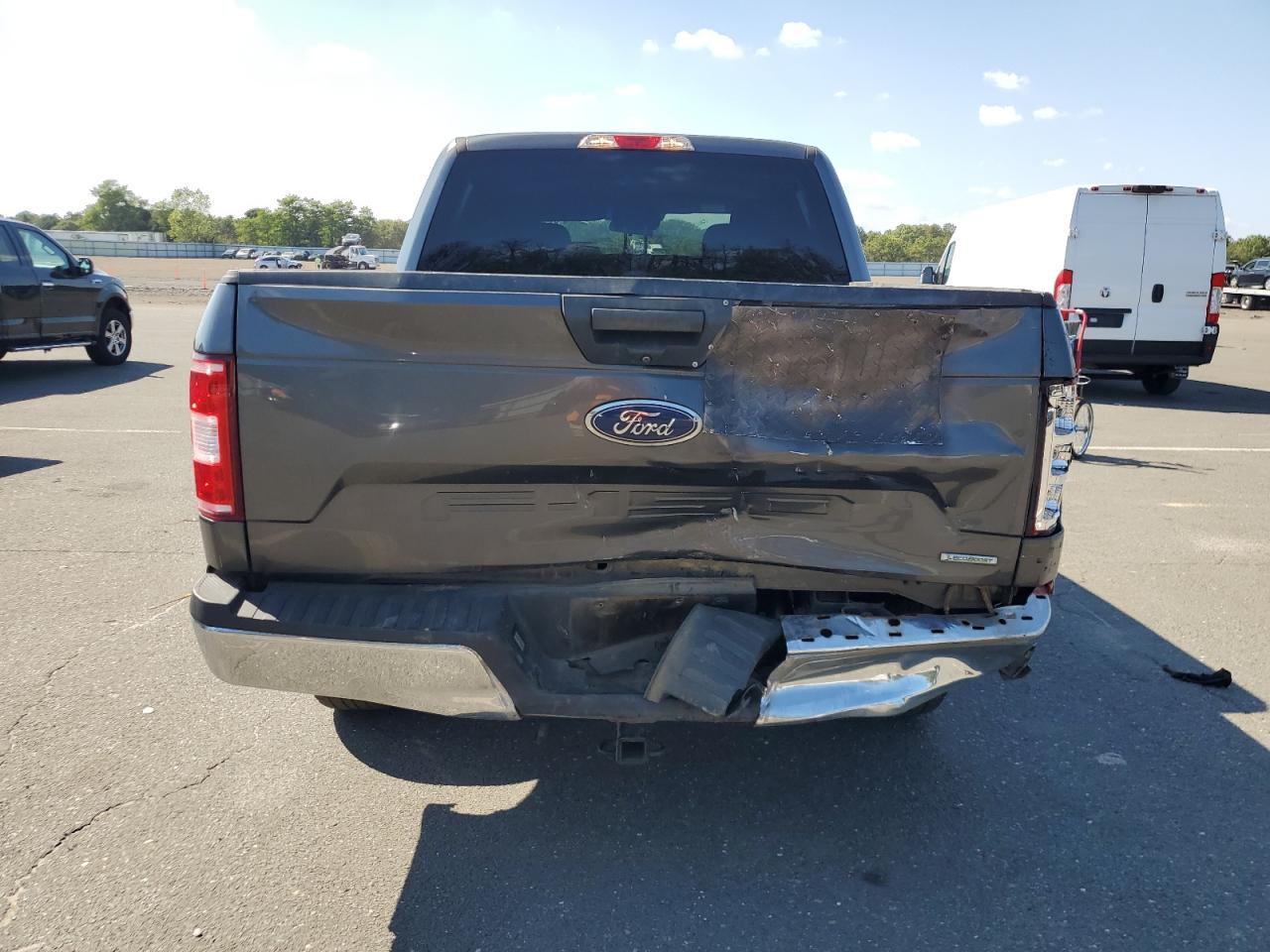 2018 Ford F150 Supercrew VIN: 1FTEW1EGXJFD13782 Lot: 81294665